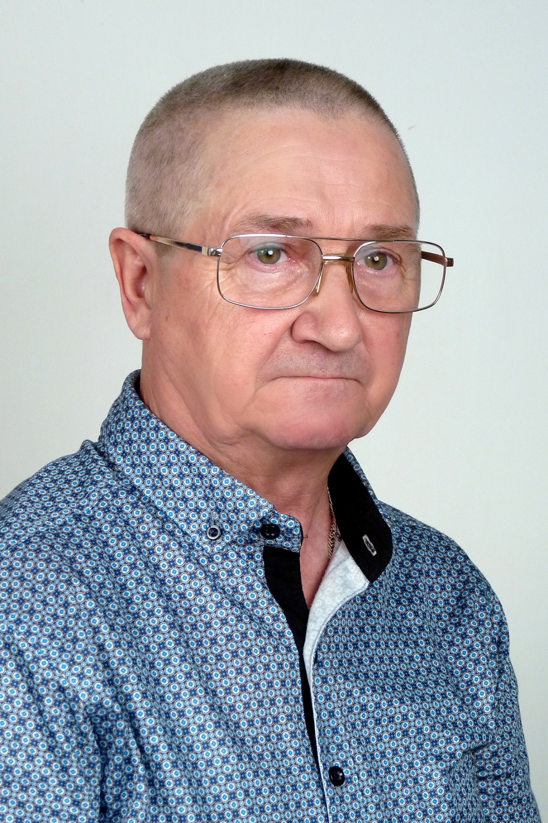 Епрынцев Александр Иванович.